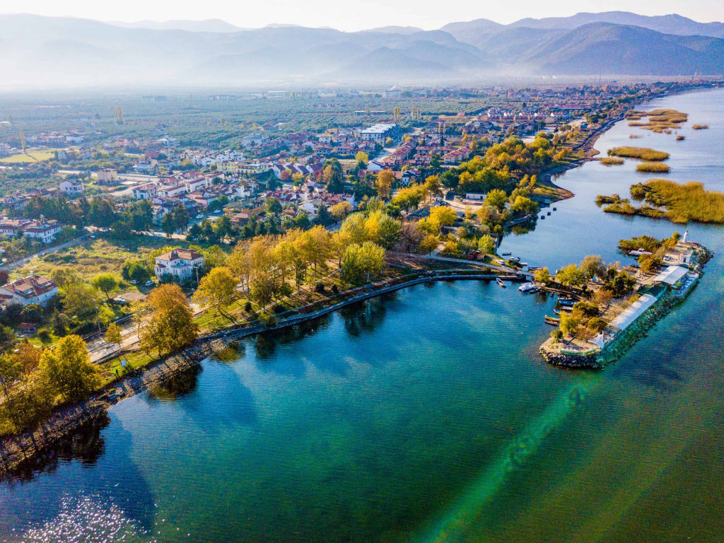 iznik-1