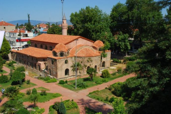 iznik-ayasofya-camii-scaled